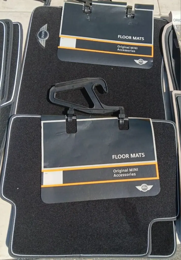 Car Mats Mini Cooper Black (Set of 4)